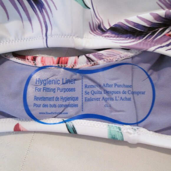 Jessica Simpson White Floral Island One Piece Swimsuit - Picture 14 of 15